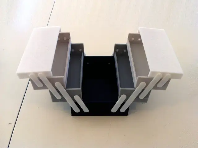 Foldable tool box — modelo 3D