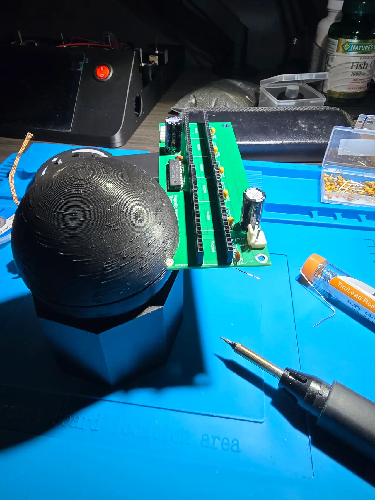 (Parametric) Spherical Soldering Stand — modelo 3D