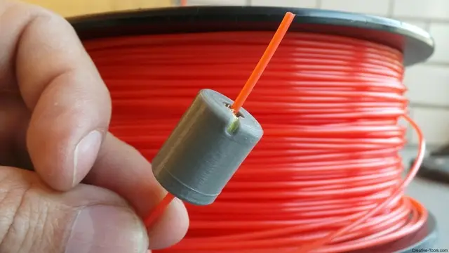 Universal Filament Filter and Lubricator — modelo 3D