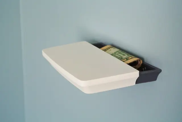 Secret Shelf — modelo 3D