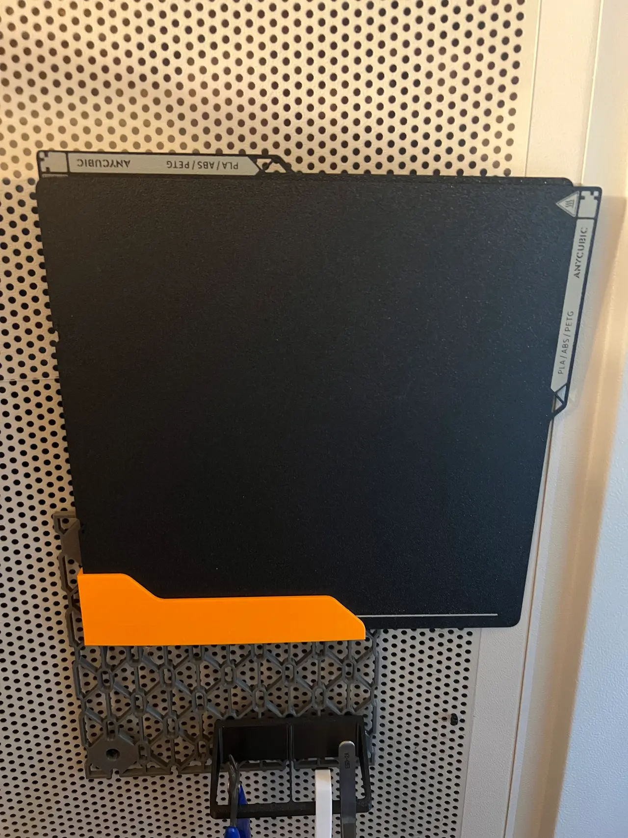 Skadis universal print plate holder (2x) — modelo 3D