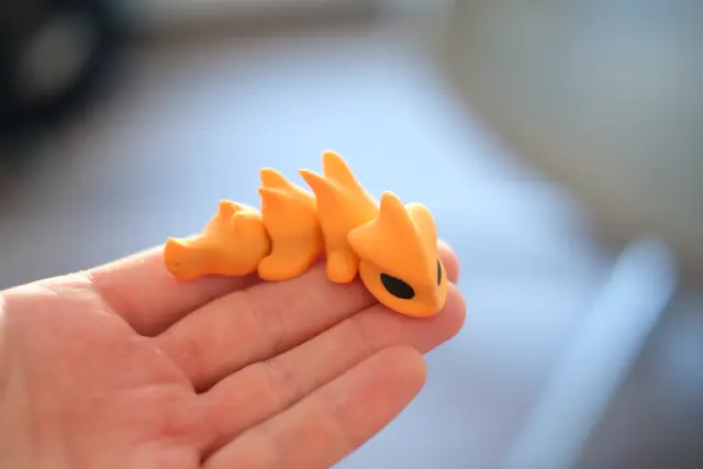 Mini Articulated Dragon (Magnet/Keychain) — modelo 3D
