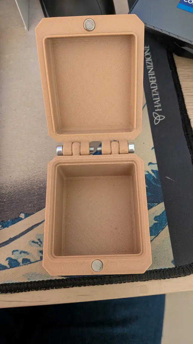 Magnetic little box — modelo 3D