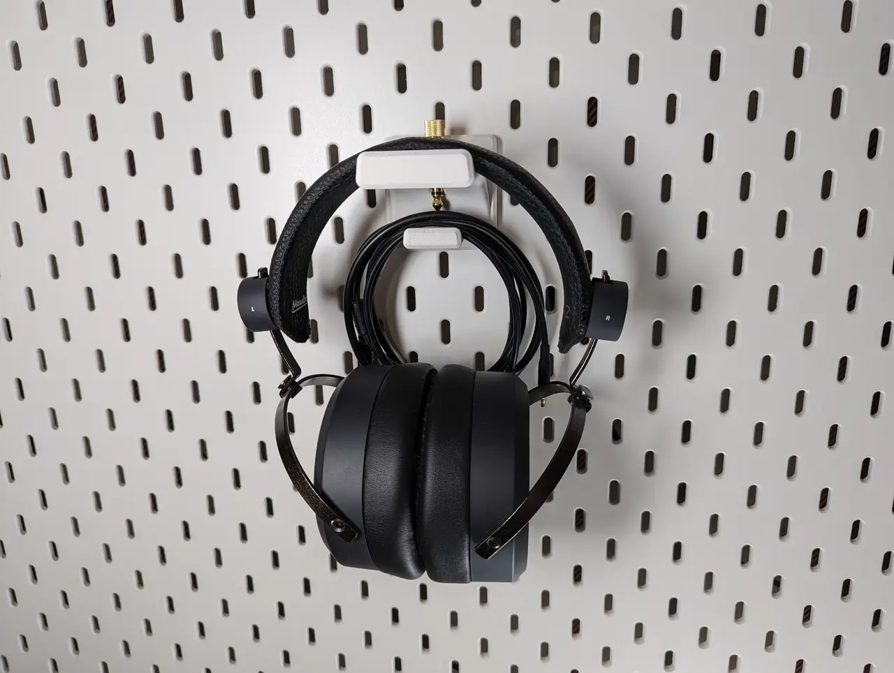 IKEA Skadis Headphone Holder — modelo 3D