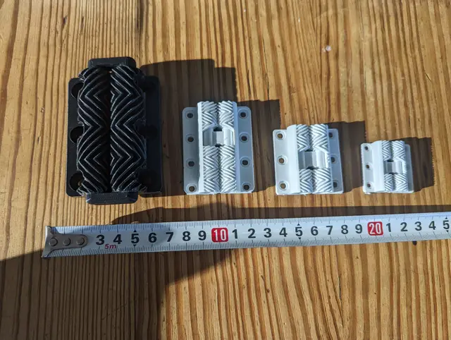 Print in place mini gear hinge assortment — modelo 3D