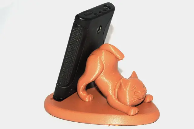 Cat cell phone holder remix — modelo 3D