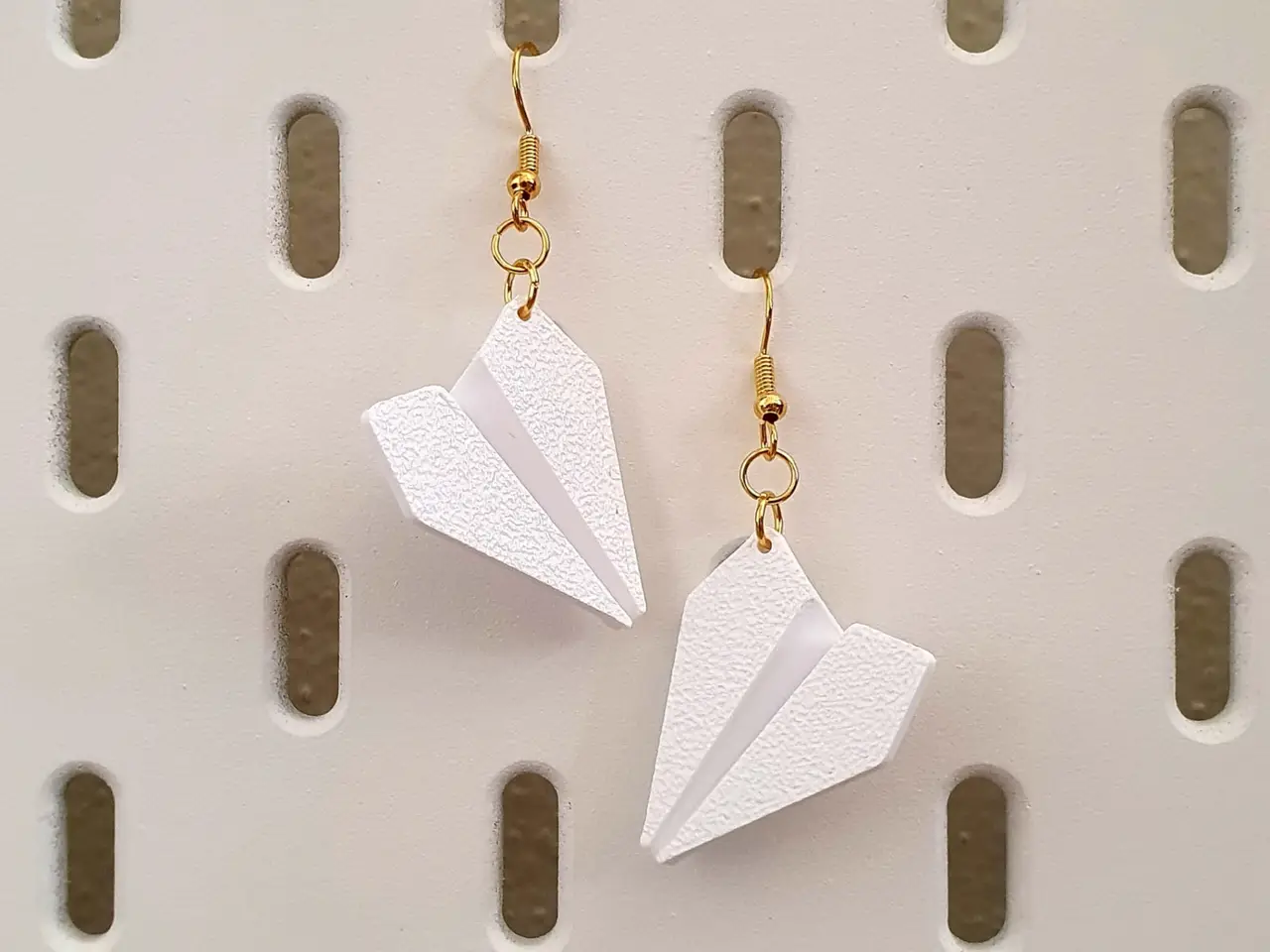 Paper plane - Origami Earrings — modelo 3D