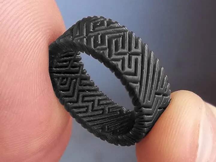 "Hatch Flow" Ring — modelo 3D
