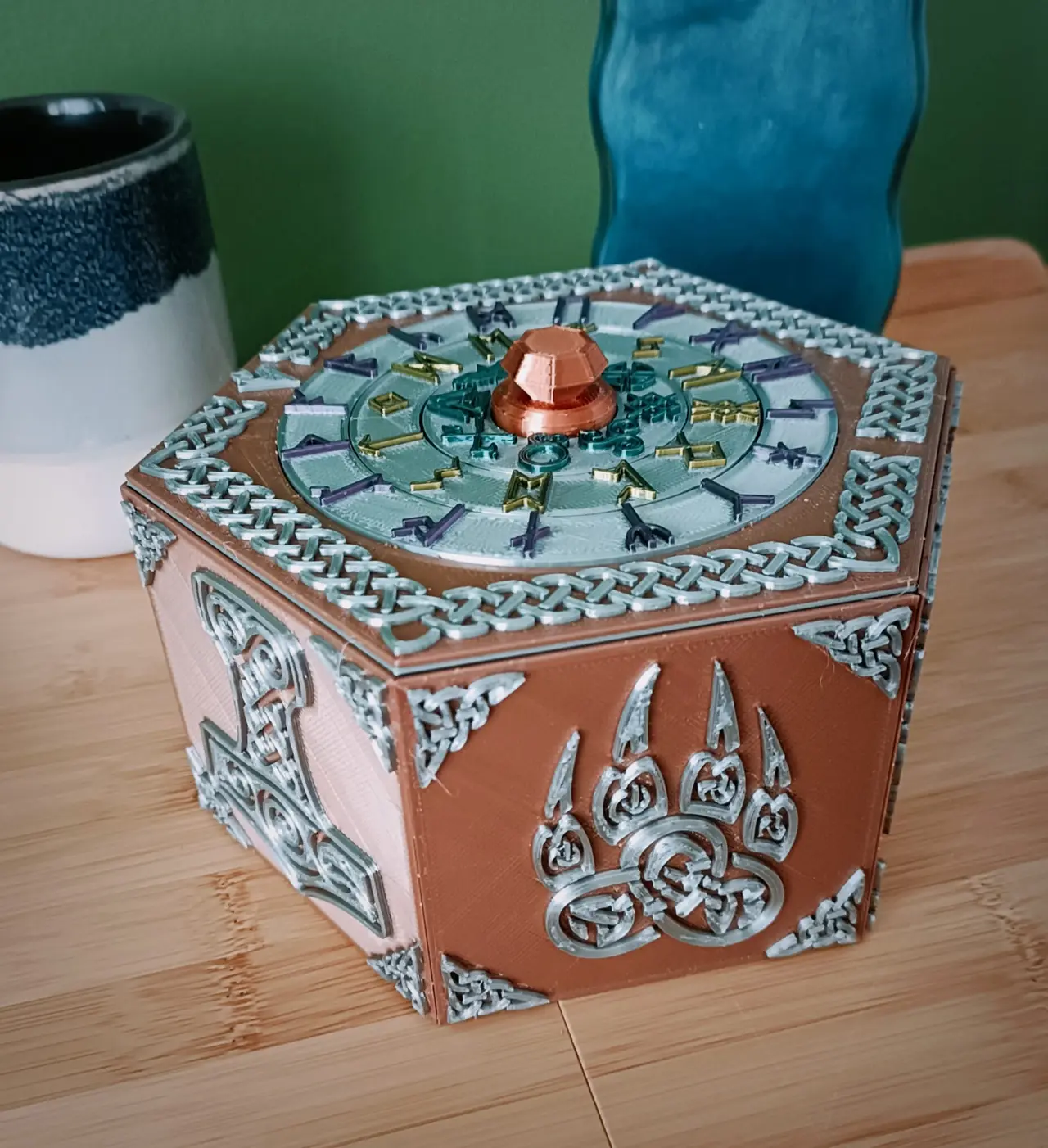 Concentric Combination Puzzle Box - Viking Style — modelo 3D
