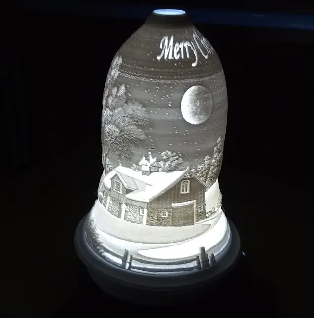 Lithophane Bell Holiday Scene — modelo 3D