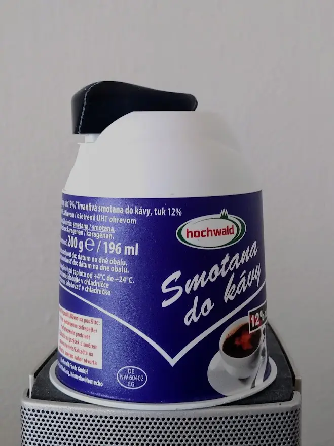 Ergonomic coffee creamer opener (no more broken thumbs) — modelo 3D