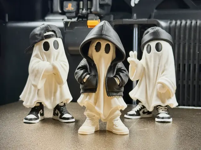 The Urban Trio - Halloween Ghost Collection! — modelo 3D