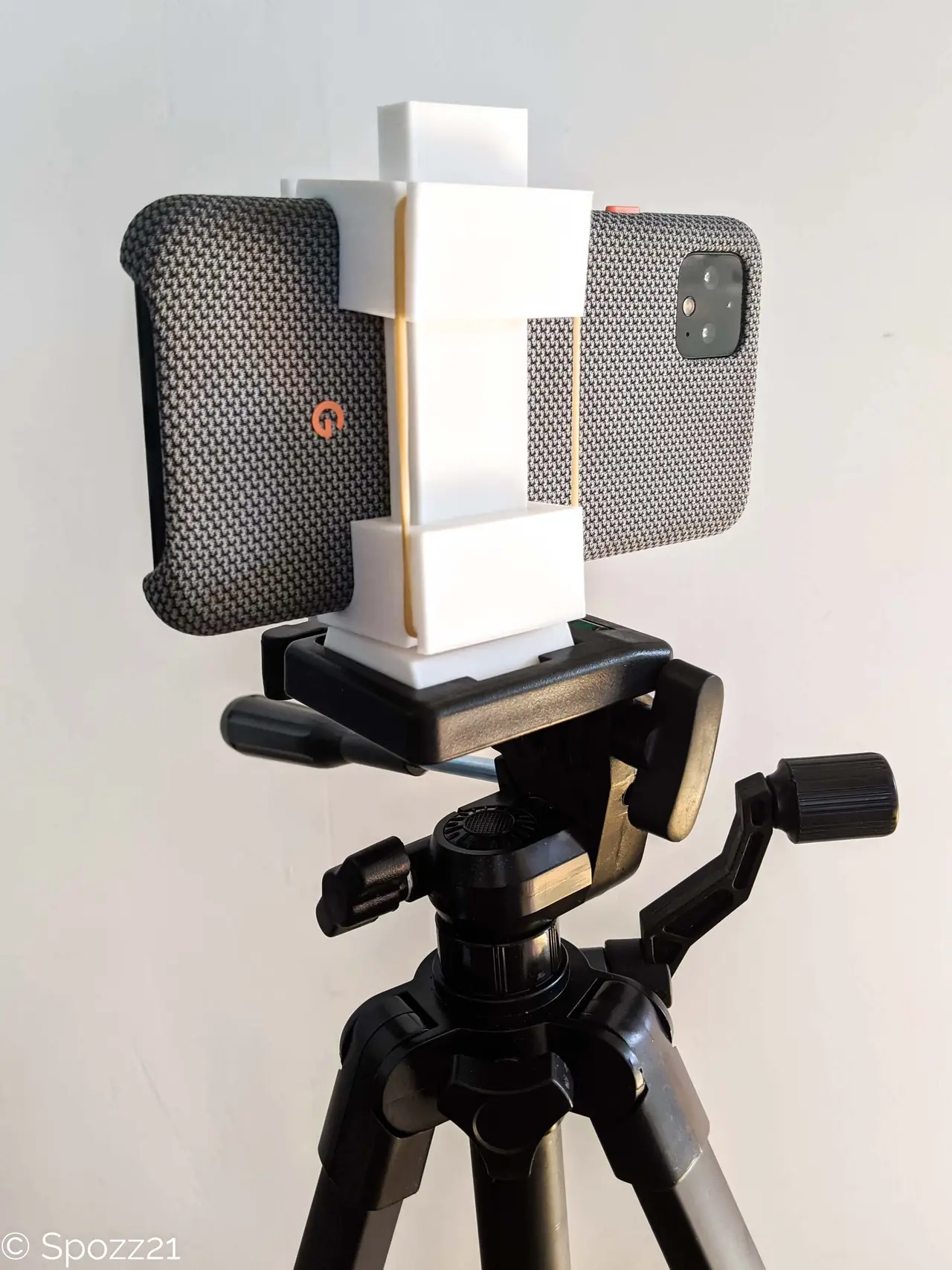 Phone Adapter Mount for Tripod — modelo 3D