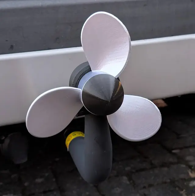 Tow hitch boat propellor — modelo 3D