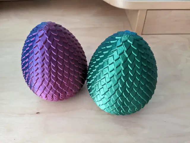 Large Threaded Dragon Egg — modelo 3D