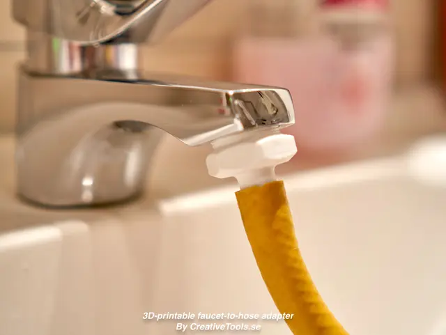 3D-printable faucet-to-hose adapter — modelo 3D