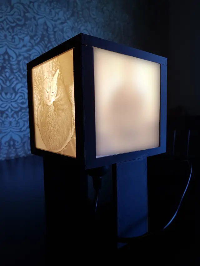Lithophane Lamp — modelo 3D