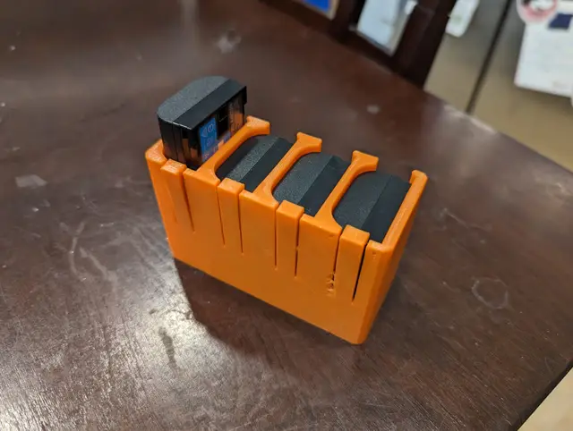 Canon LP-E6 Battery Holders (More Sizes) — modelo 3D