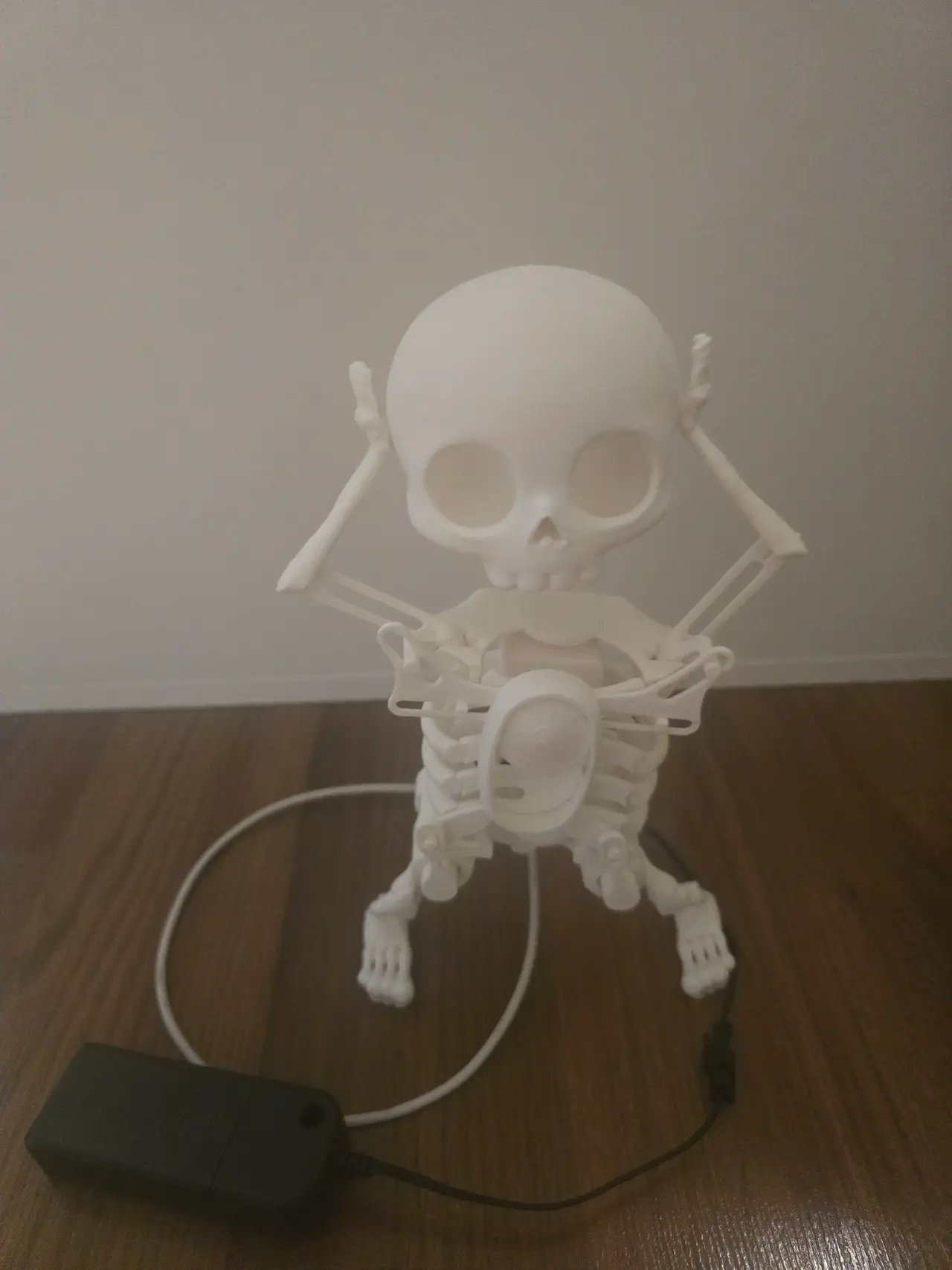 Dancing Skeleton (fixed motor, no gears) — modelo 3D