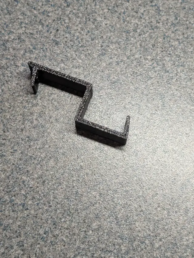 RV/Camper Door Clips — modelo 3D