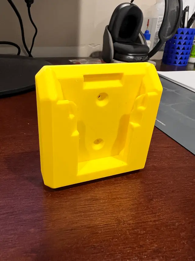 Dewalt Battery Holder — modelo 3D