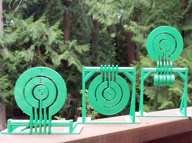 Print-in-place target spinners — modelo 3D