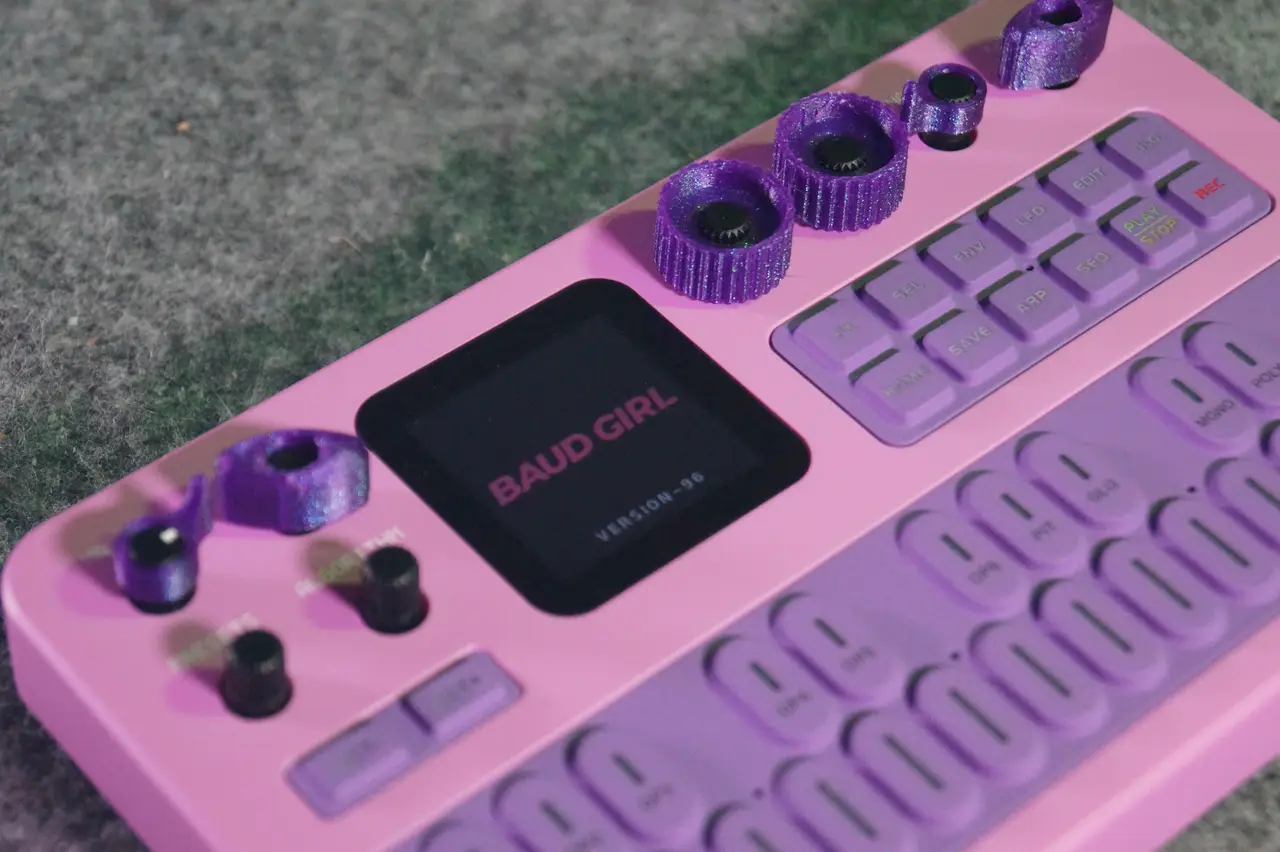 Knobs for the Mvave FM1 — modelo 3D