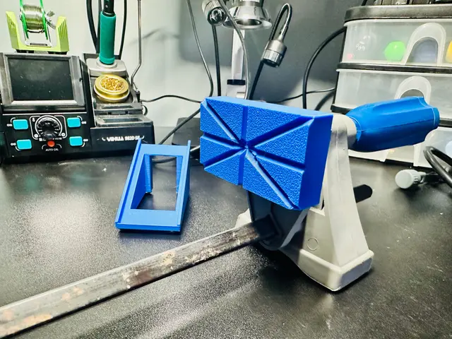 Dremel Multi Vise Pads for More Angles - Great for Electronics — modelo 3D