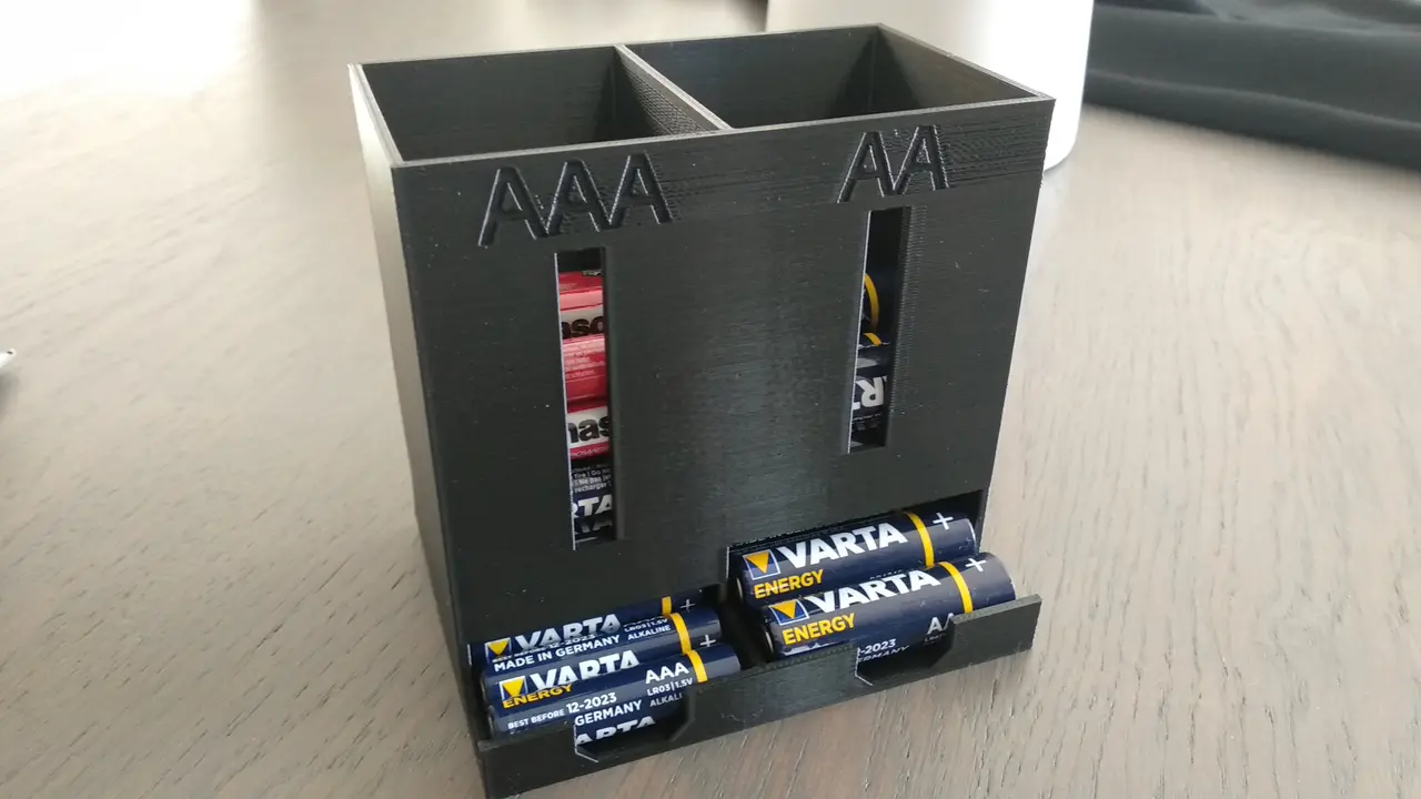 Battery dispenser dual : AAA & AA — modelo 3D