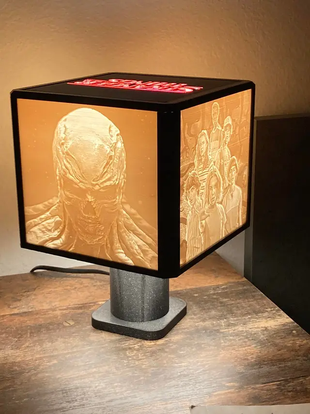 Stranger Things lamp — modelo 3D
