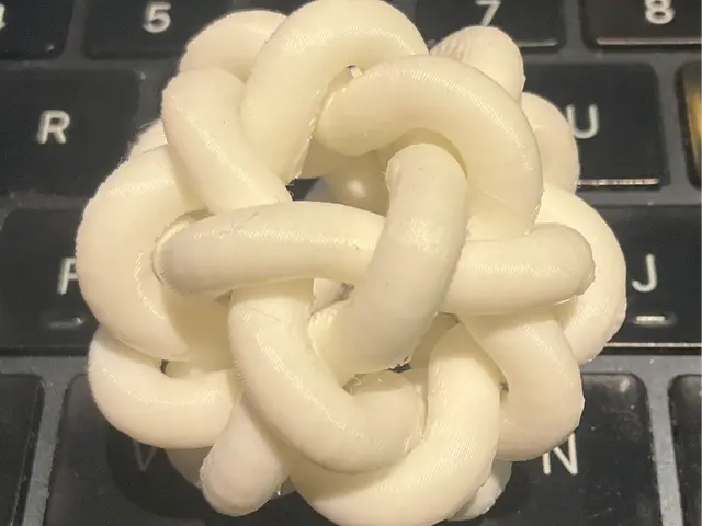 Fidget ball — modelo 3D