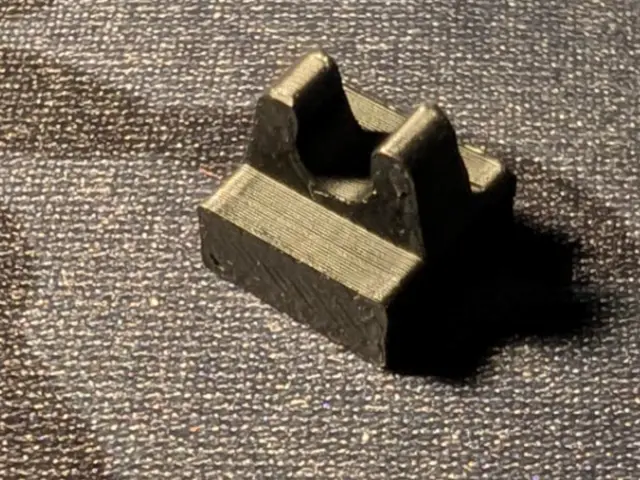 1x1 flat top U clip thick 2555 — modelo 3D