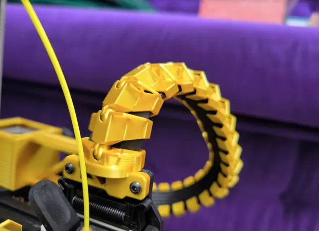 Ender 3 V3 SE Spine cable Clamp to Spine — modelo 3D