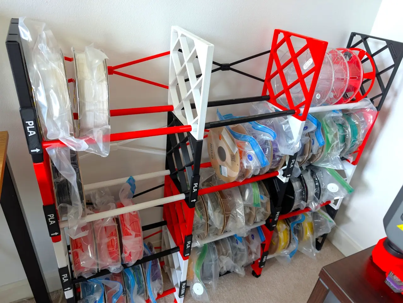 Over-the-Top Spool Rack — modelo 3D