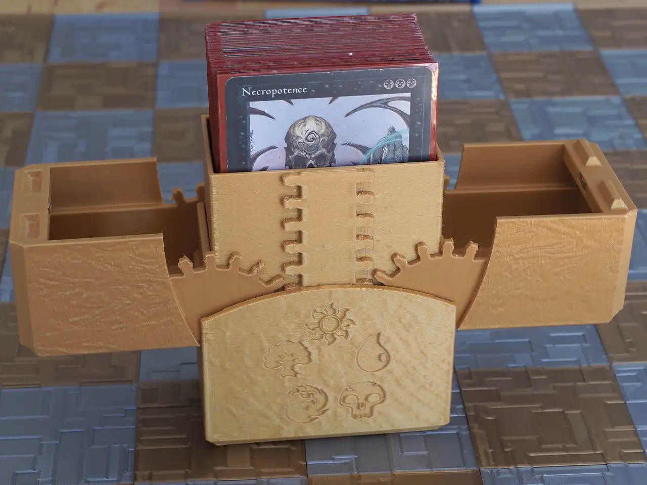 CCG Geared Card Box V2 (magnetic latch) — modelo 3D
