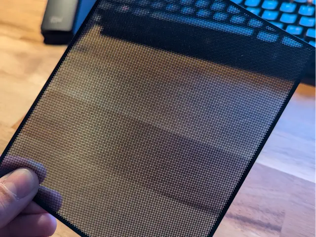 Dust fine mesh net filter grid multiple sizes — modelo 3D