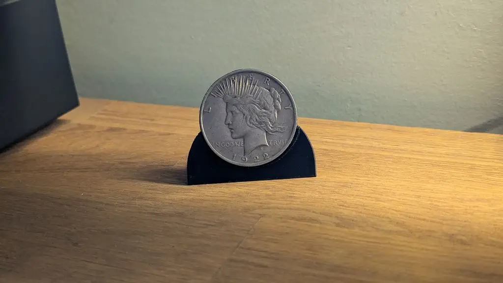 Silver Dollar Coin Holder — modelo 3D
