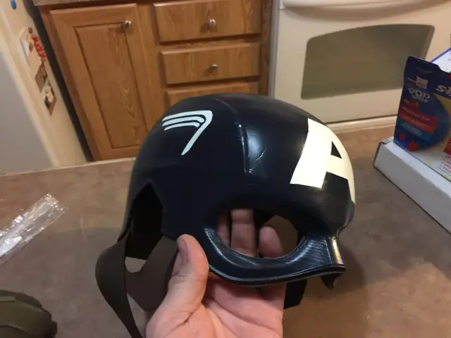 Captain America Helmet — modelo 3D