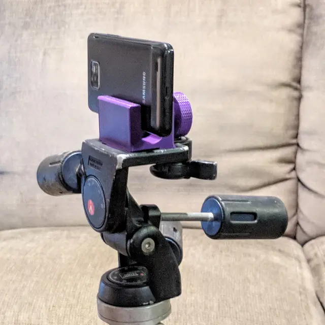 Phone mount/clamp for Manfrotto/Bogen 200PL adaptor plate — modelo 3D