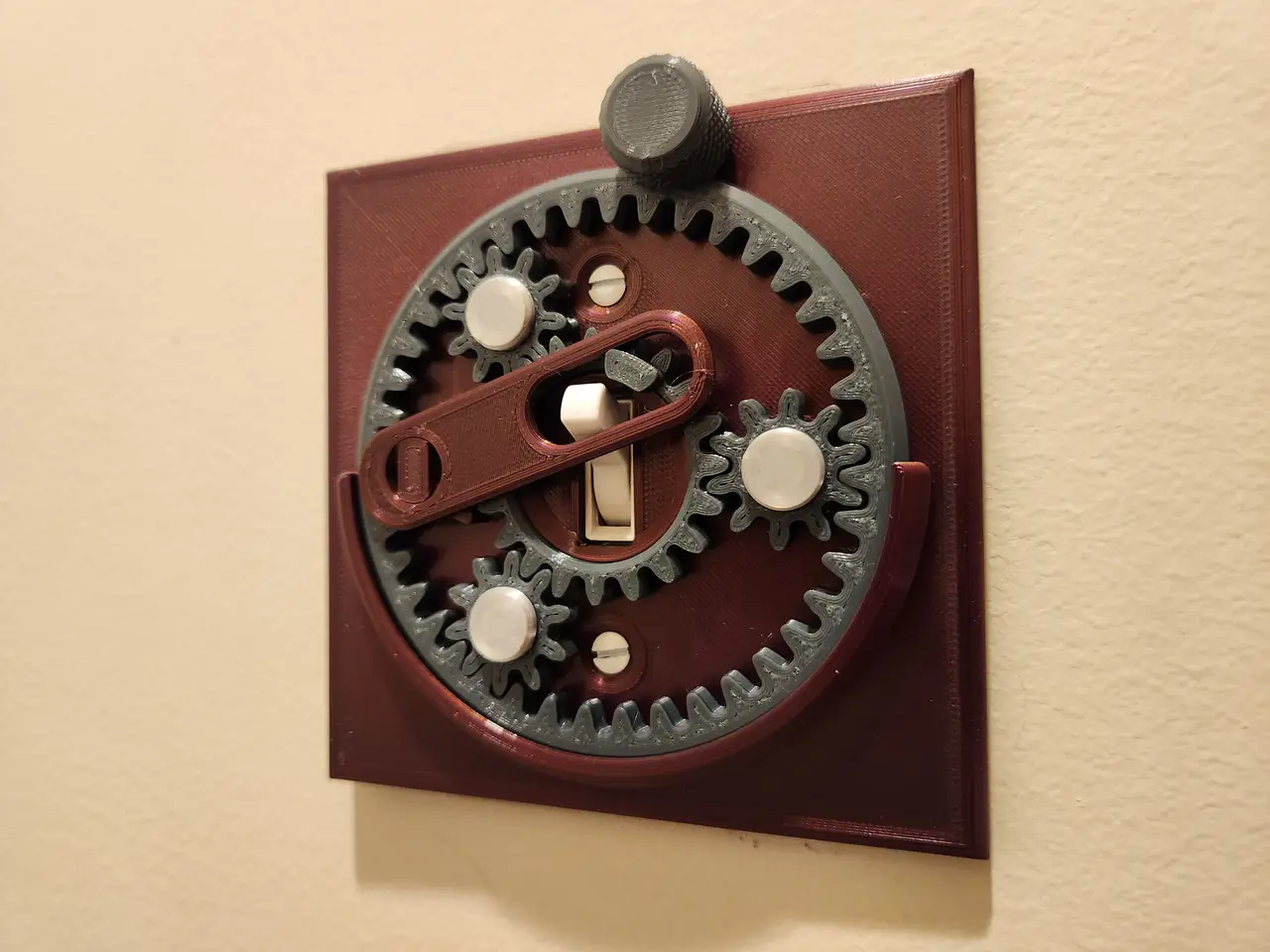 Planetary Gear Light Switch Cover — modelo 3D