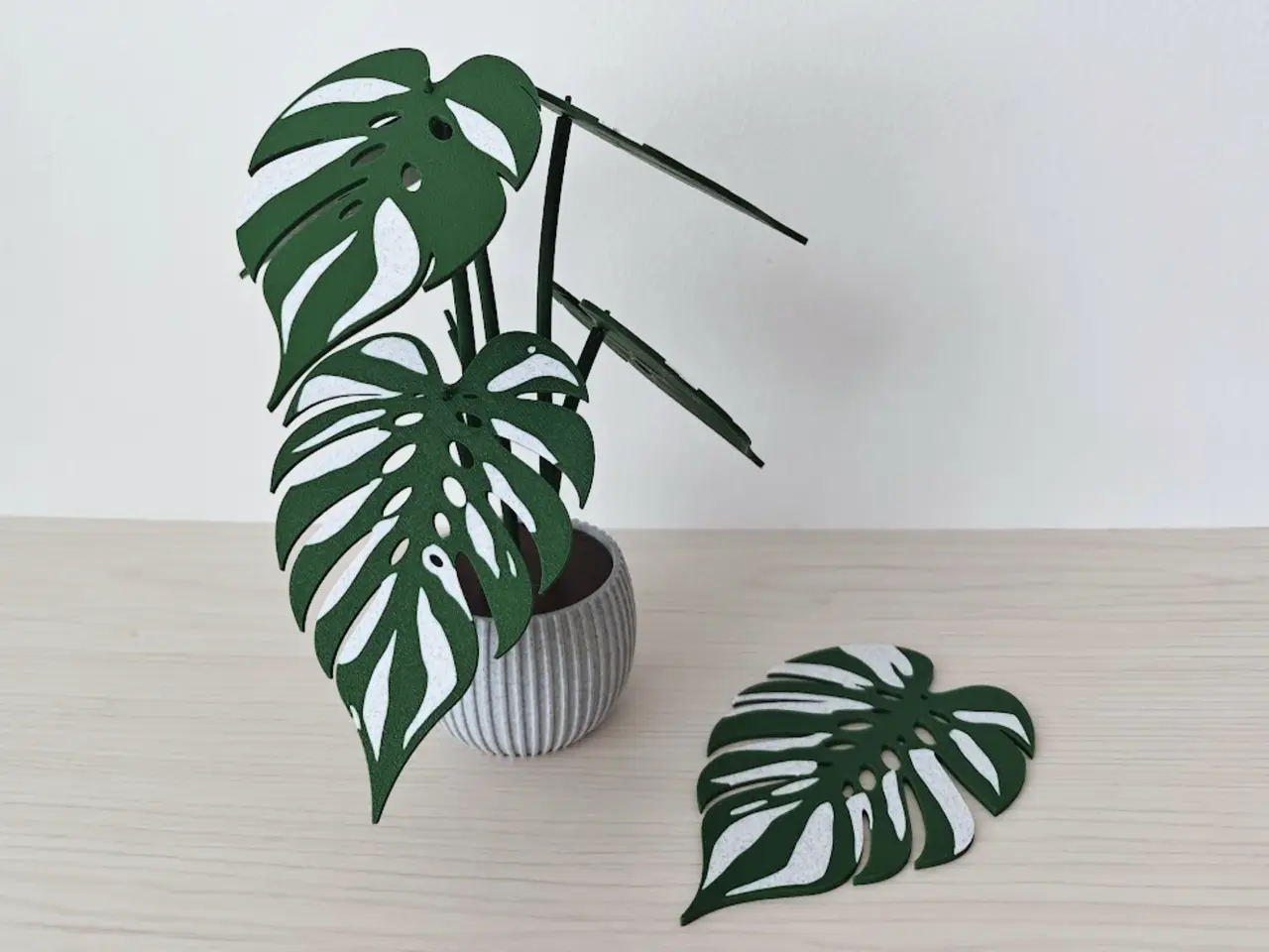 Monstera Devil Monster coaster set — modelo 3D
