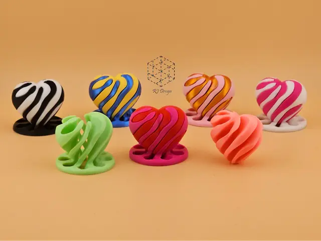 V3 Series - Twisted Heart Passthrough — modelo 3D