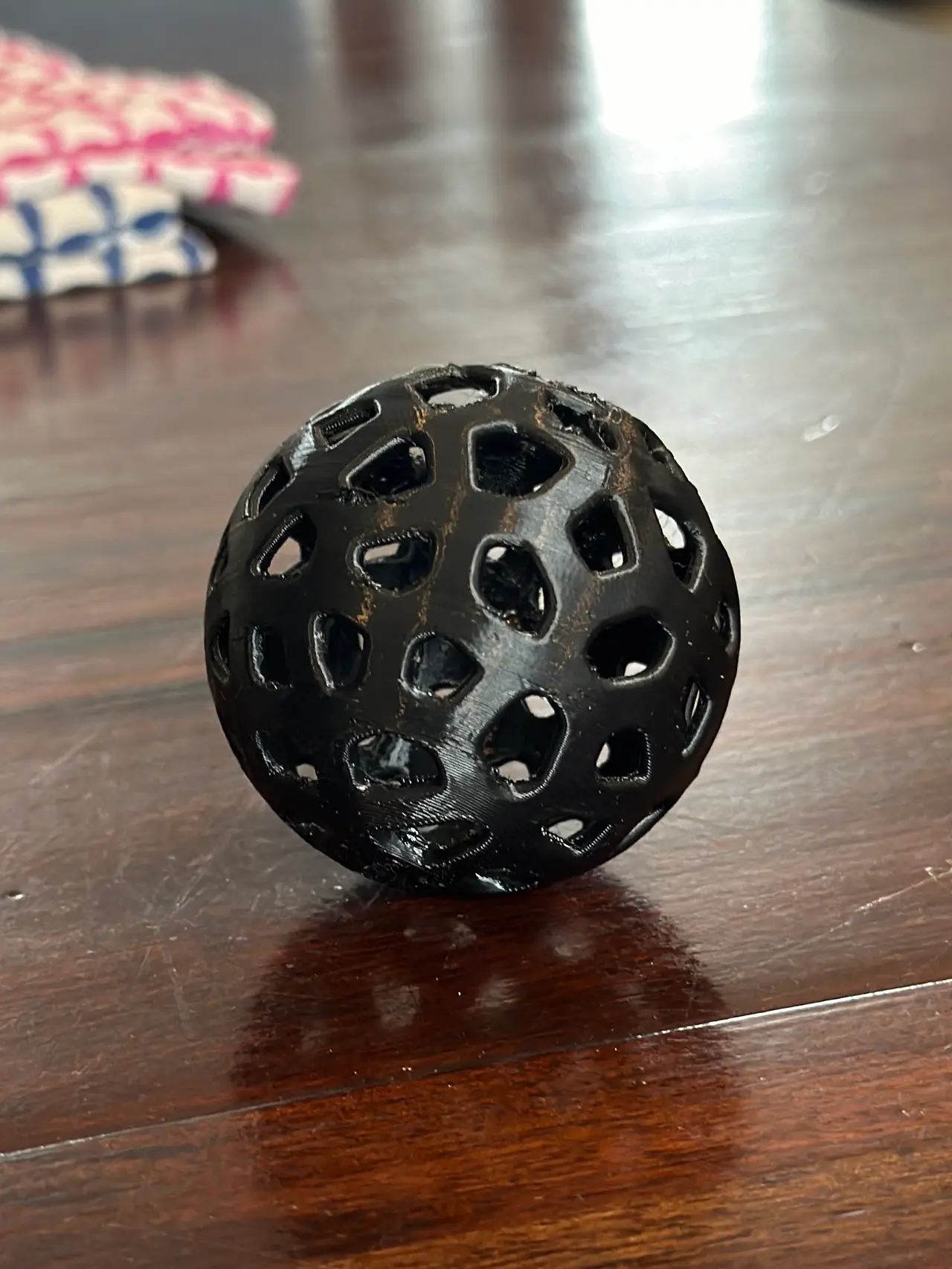 Thick Voronoi Squeeze Ball (TPU test print) — modelo 3D