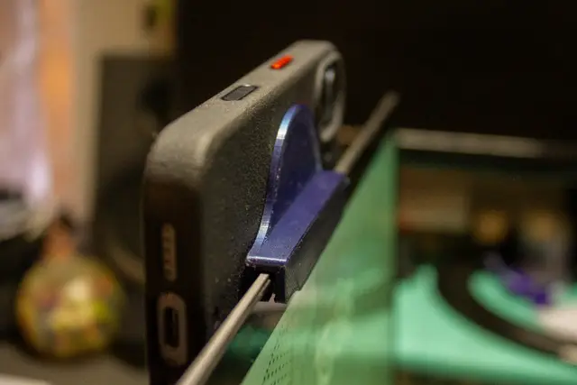 Simple Magsafe Continnuity Camera adapter — modelo 3D