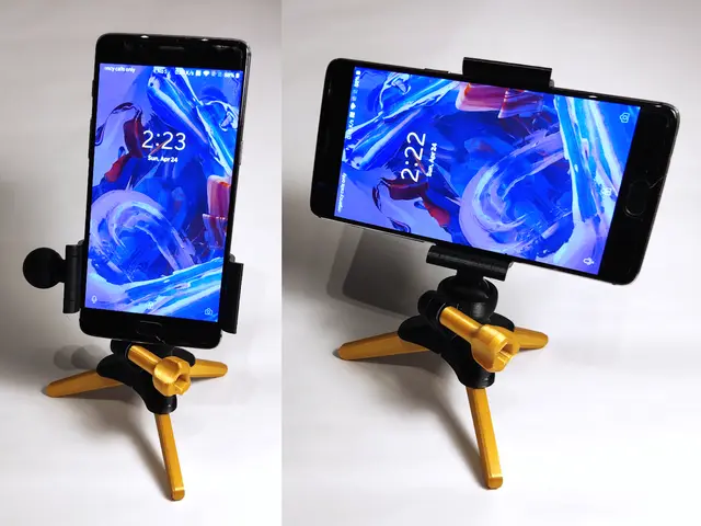 Phone Tripod v2 — modelo 3D