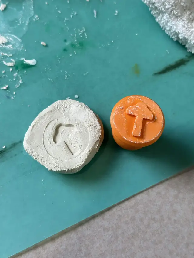 Simple Mushroom Shaped Clay Stamp — modelo 3D
