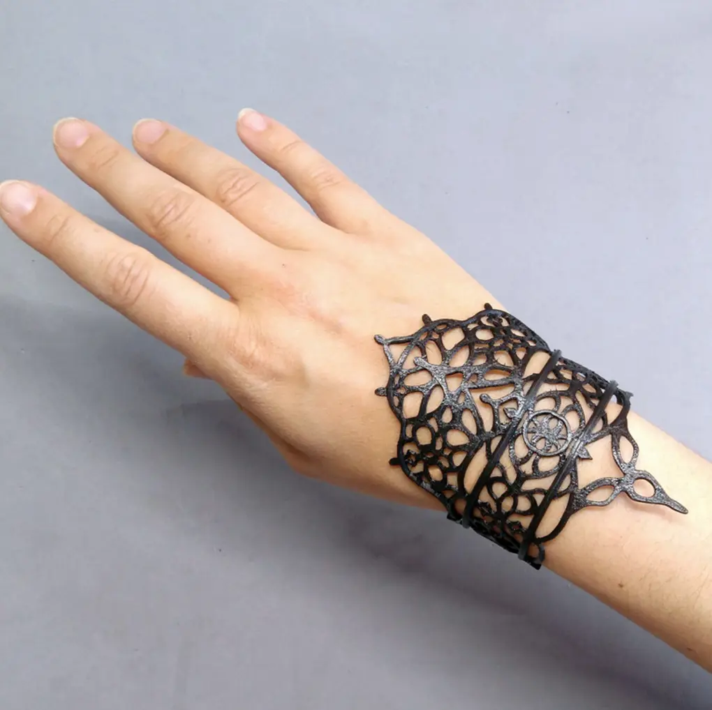 Gothic bracelet — modelo 3D