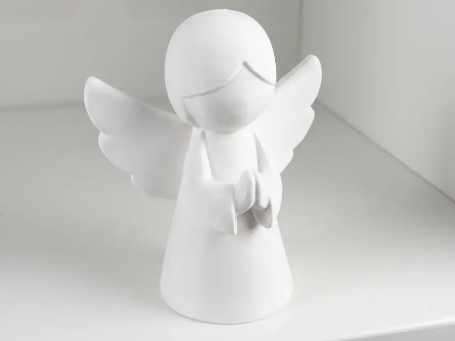 Minimalist Praying Angel — modelo 3D