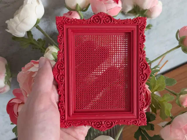 Baroque Cross Stitch Frame 40x28, No Supports — modelo 3D