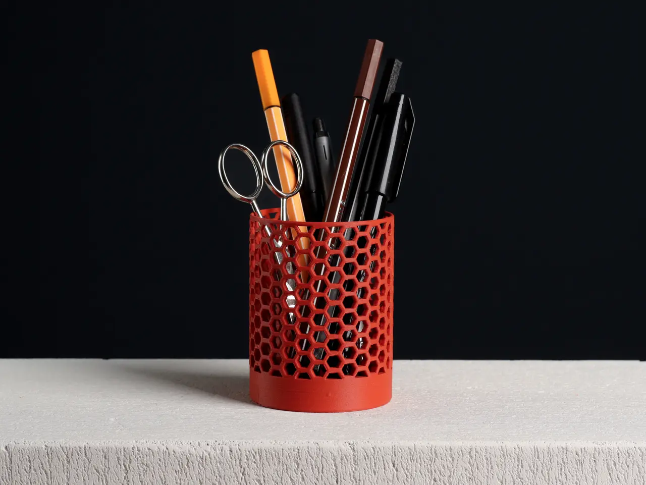 Honeycomb Pencil Holder — modelo 3D